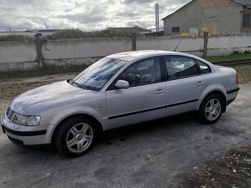 Авто Volkswagen Passat Sedan 1998 № 8077264