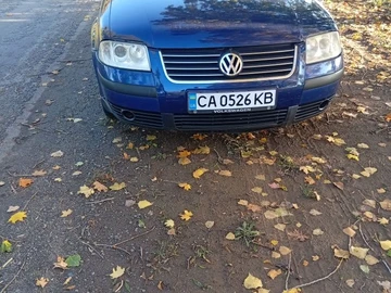 Авто Volkswagen Passat Variant 2000 № 8077273