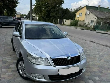 Авто Skoda 100 2012 № 8077276