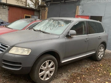 Авто Volkswagen Touareg 2005 № 8077305