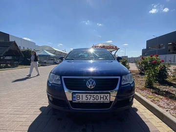 Авто Volkswagen Passat Sedan 2005 № 8077493
