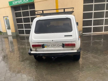 Авто ВАЗ 2121 1988 № 8077498