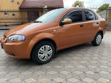 Авто Chevrolet Aveo 2006 № 8077549