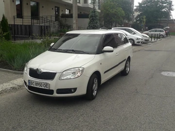 Авто Skoda Fabia 2008 № 8077560