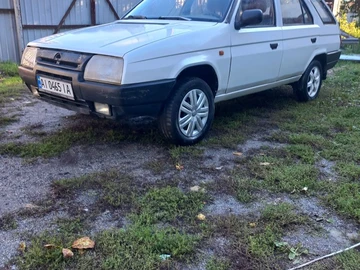 Авто Skoda Forman 1992 № 8077627