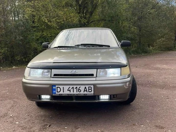 Авто ВАЗ 2110 2001 № 8077909