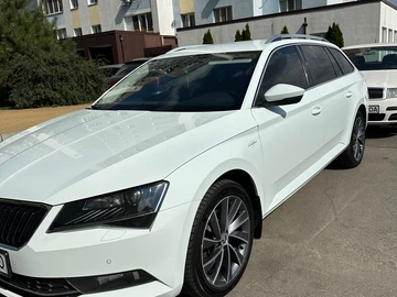 Авто Skoda Superb 2017 № 8077912