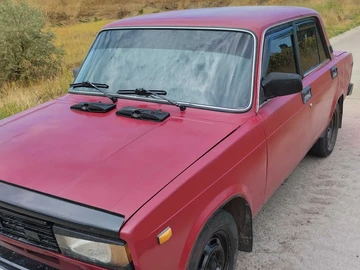Авто ВАЗ 2105 1985 № 8077979
