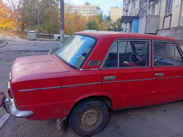 Авто ВАЗ 2103 1973 № 8078322