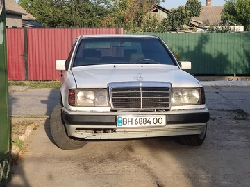 Авто Mercedes 260 1986 № 8078365
