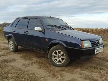 Авто ВАЗ 21099 1993 № 8078373