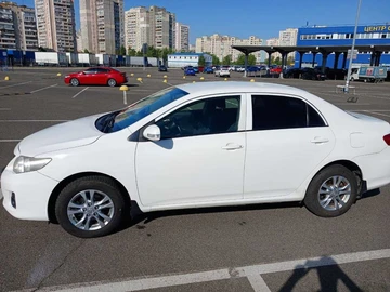 Авто Toyota Corolla 2011 № 8078400