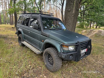 Авто Mitsubishi Pajero 1994 № 8078500