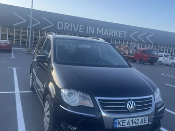 Авто Volkswagen Touran 2007 № 8078554