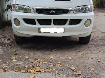 Авто Hyundai H200 2002 № 8078801