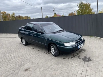 Авто ВАЗ 21102 2002 № 8079022