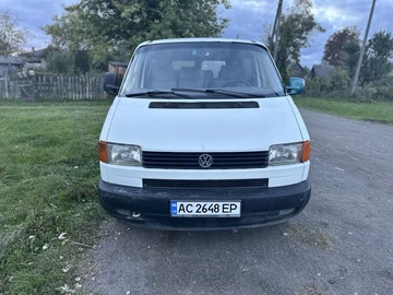 Авто Volkswagen Transporter 2000 № 8079028