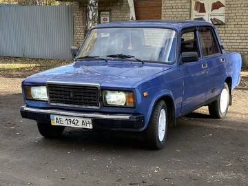 Авто ВАЗ 2107 2005 № 8079063