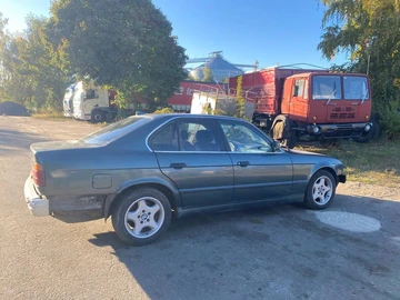 Авто BMW 5 Серия 1991 № 8079069