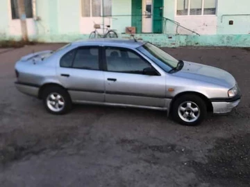 Авто Nissan Primera 1991 № 8079196