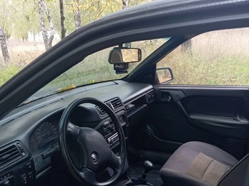 Авто Opel Vectra 1991 № 8079223