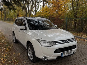Авто Mitsubishi Outlander 2013 № 8079390