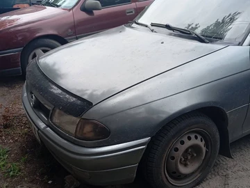 Авто Opel Astra 1993 № 8079469
