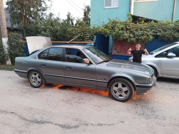 Авто Alpine B5 1988 № 8079835