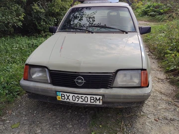 Авто Opel Ascona 1989 № 8079842