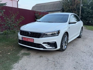 Авто Volkswagen Passat Sedan 2018 № 8079875