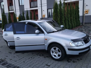 Авто Volkswagen Passat Sedan 1998 № 8079984