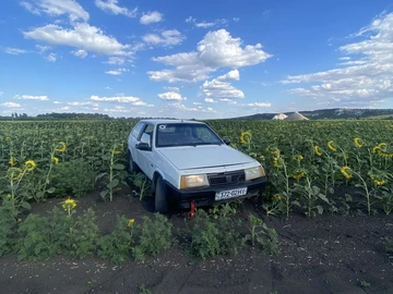 Авто ВАЗ 21083 1987 № 8079993