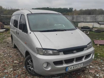 Авто Hyundai H200 2000 № 8080007