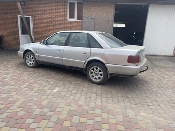 Авто Audi 100 1994 № 8080013