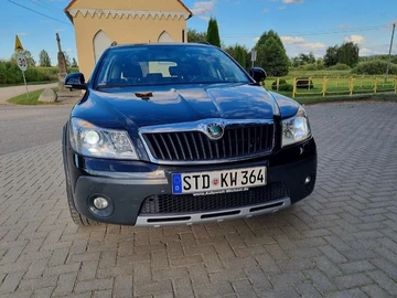 Авто Skoda Octavia Scout 2011 № 8080079