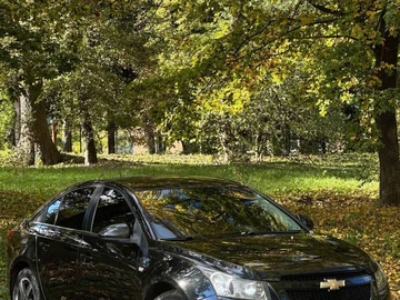 Авто Chevrolet Cruze 2011 № 8080093