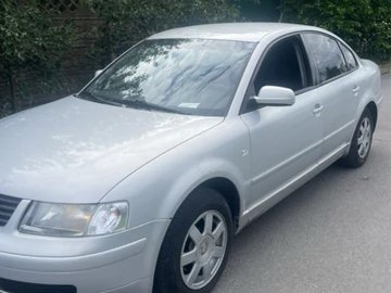 Авто Volkswagen Passat Sedan 2000 № 8080163