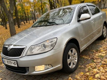Авто Skoda Octavia 2010 № 8080259