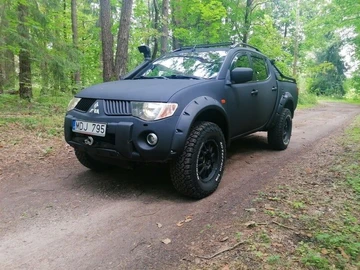 Авто Mitsubishi L 200 2006 № 8080402