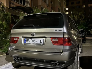 Авто BMW X5 2004 № 8080412