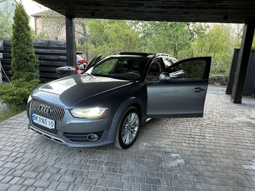 Авто Audi A4 2012 № 8080430
