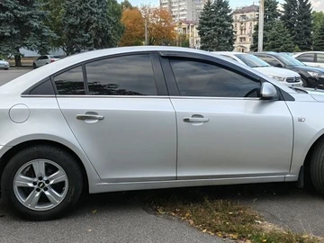 Авто Chevrolet Cruze 2012 № 8080510