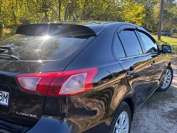 Авто Mitsubishi Lancer Sportback 2011 № 8080557