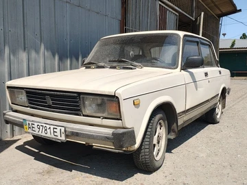 Авто ВАЗ 2105 1991 № 8080583