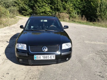 Авто Volkswagen Passat Sedan 2002 № 8080668