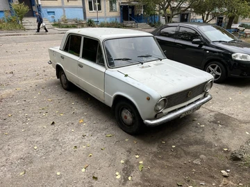 Авто ВАЗ 2101 1982 № 8080847