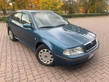 Авто Skoda Octavia 2003 № 8080852