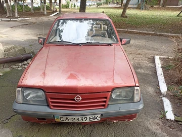 Авто Opel Ascona 1988 № 8080949