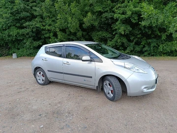 Авто Nissan Leaf 2012 № 8081140
