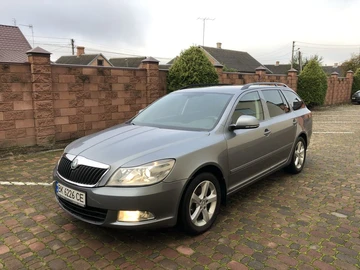 Авто Skoda Octavia 2012 № 8081271